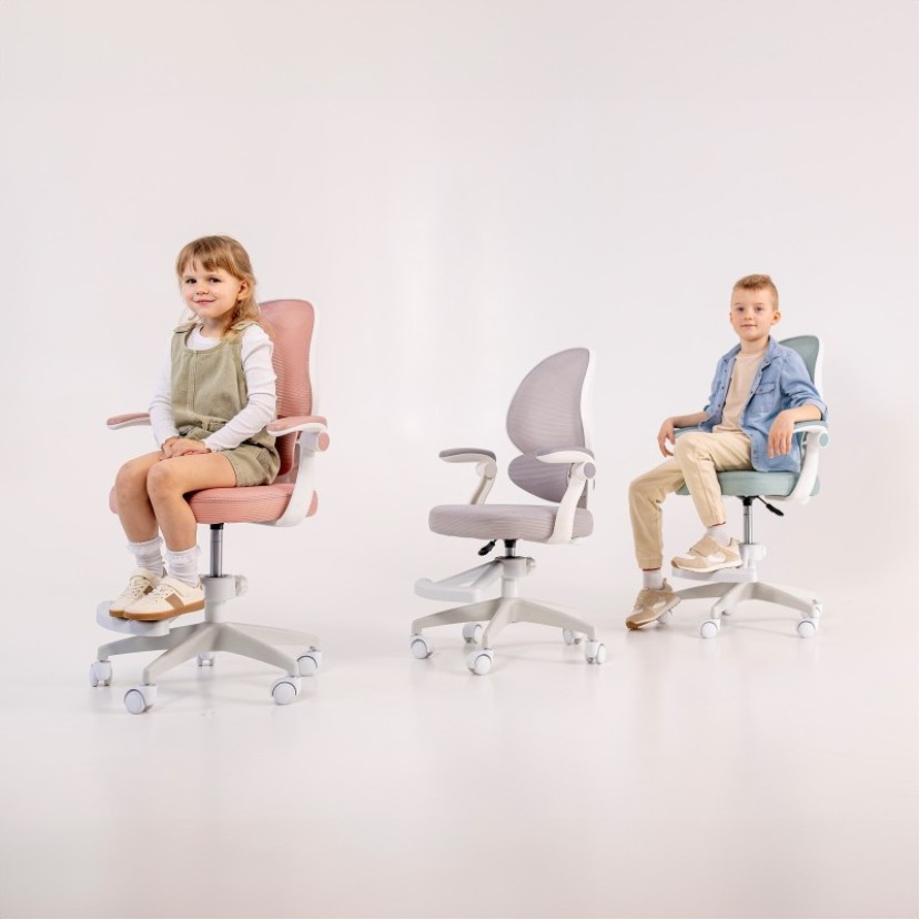 Vaikiška ergonominė kėdė Junior 4.5 Pink Vaikiška ergonominė kėdė Junior 4.5 Pink