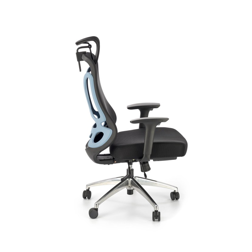 A Ergonominė biuro kėdė GILBERTO juoda
