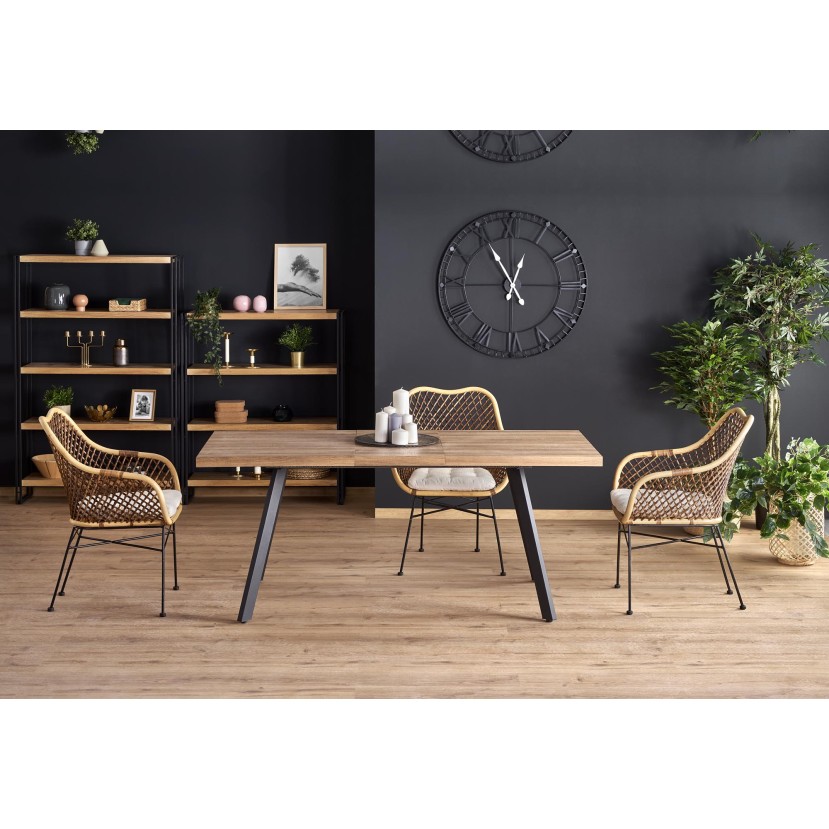 Išskleidžiamas stalas BERLIN-140/180 Išskleidžiamas stalas BERLIN-140/180