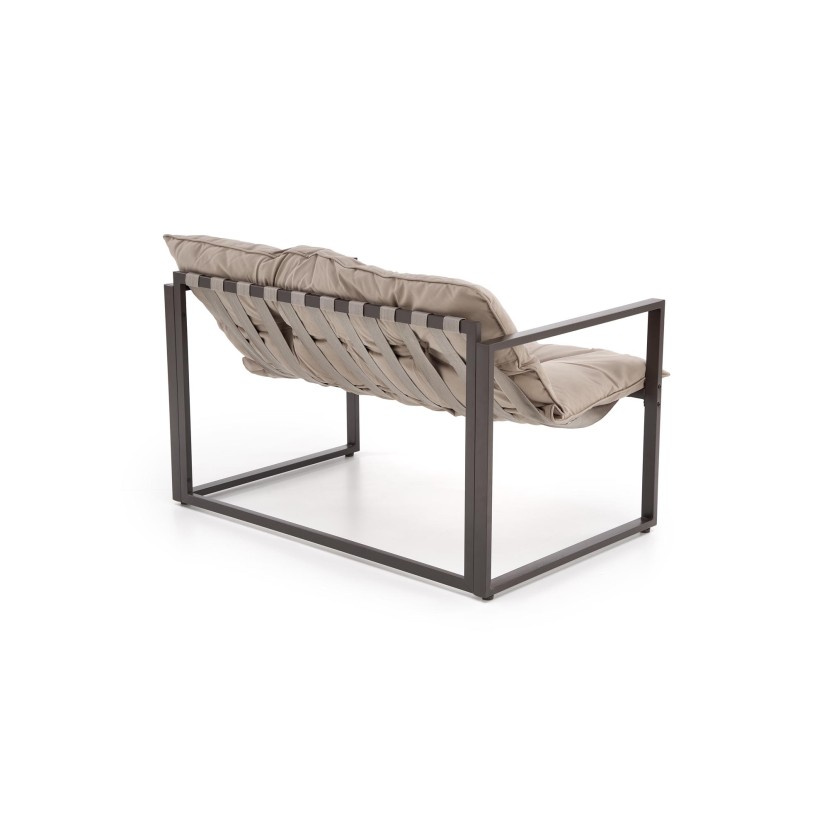 Lauko baldų komplektas SHARK juodas/kapučino (sofa + 2 kėdės + kavos staliukai) Lauko baldų komplektas SHARK juodas/kapučino (sofa + 2 kėdės + kavos staliukai)