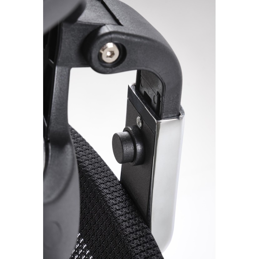 A Ergonominė biuro kėdė MASON juoda A Ergonominė biuro kėdė MASON juoda